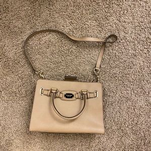 Micheal Kors Purse